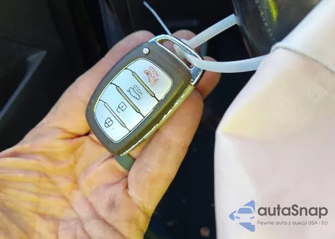 2014 Hyundai Elantra Sport z USA, uszkodzony, nr VIN KMHDH4AHXEU211398